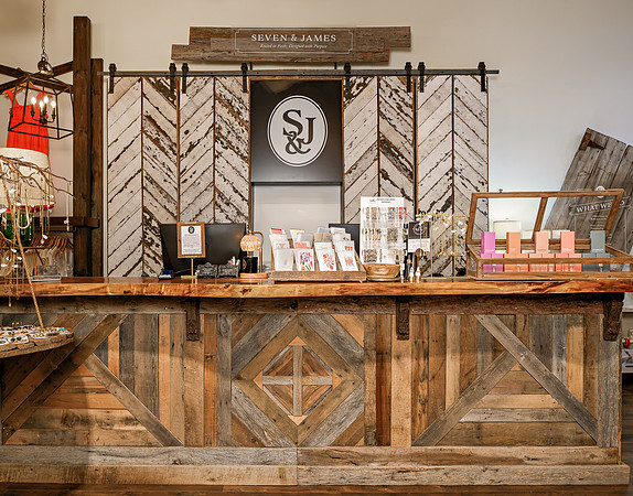 Seven and James Store WEB-117