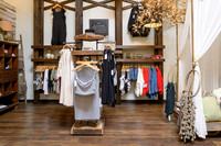 Seven and James Store WEB-106