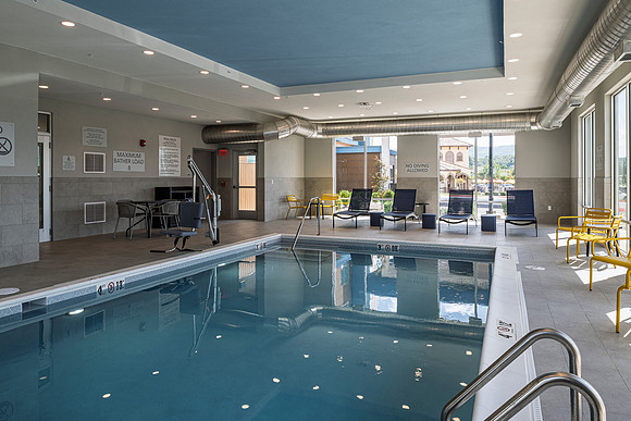 Hampton Inn Edit-102