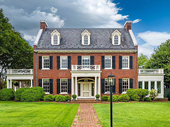3809 Peakland Place-101