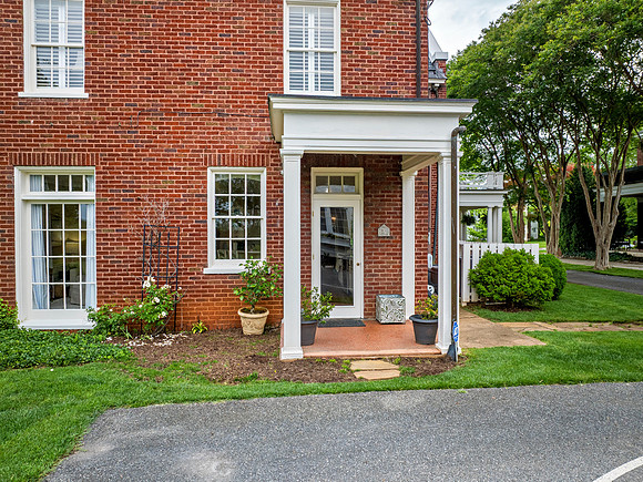 3809 Peakland Place-119