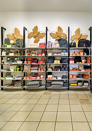 Rhodora Store WEB-101