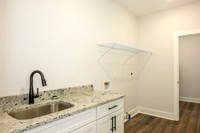 125 Lockridge WEB-107