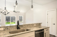 125 Lockridge WEB-116