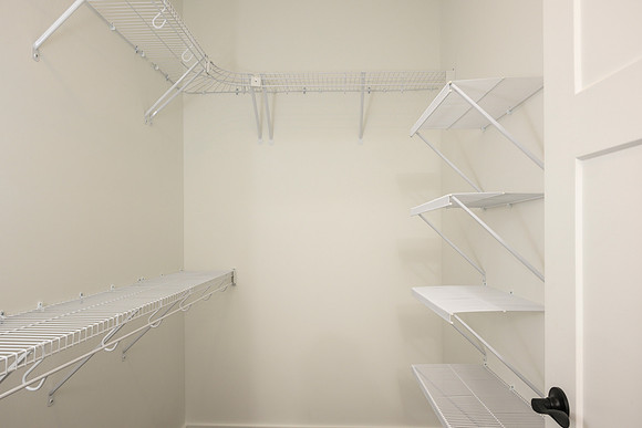 125 Lockridge WEB-126