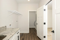 125 Lockridge WEB-106