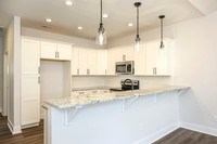 119 Lockridge WEB-216