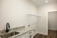 119 Lockridge WEB-209