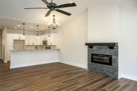 119 Lockridge WEB-220