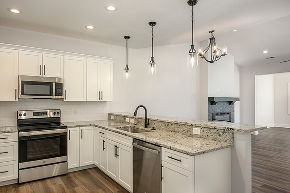 119 Lockridge WEB-214