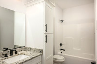 119 Lockridge WEB-208