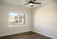 119 Lockridge WEB-206