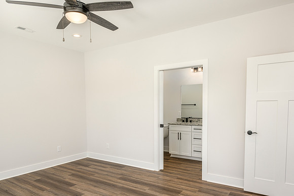 119 Lockridge WEB-224