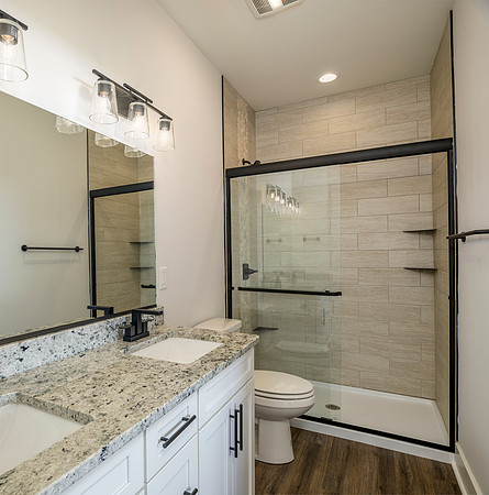 134 Lockridge WEB-127