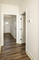 134 Lockridge WEB-106