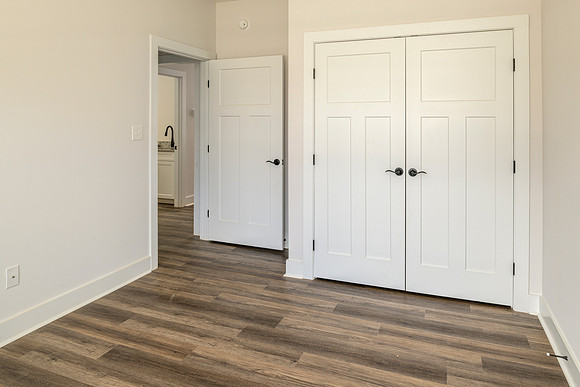 134 Lockridge WEB-126