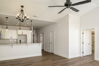 134 Lockridge WEB-118