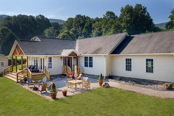 50 Old Orchard WEB-104