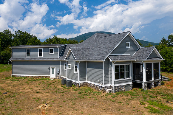 311 Cedar Meadows WEB-145