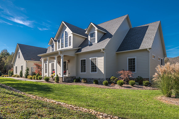 211 Stoney Creek E WEB-2