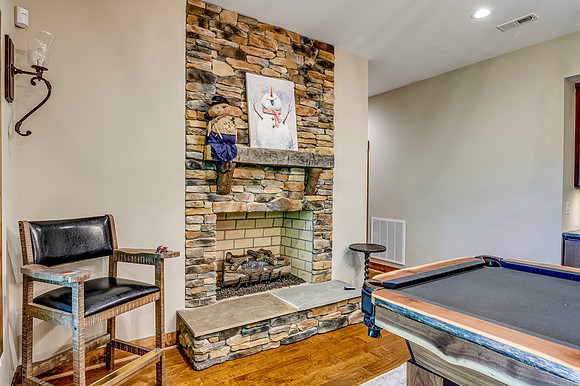 134 N Rock Tree Ln WEB-190