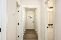 162 Lockridge WEB-106