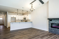 162 Lockridge WEB-116