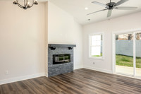 162 Lockridge WEB-118
