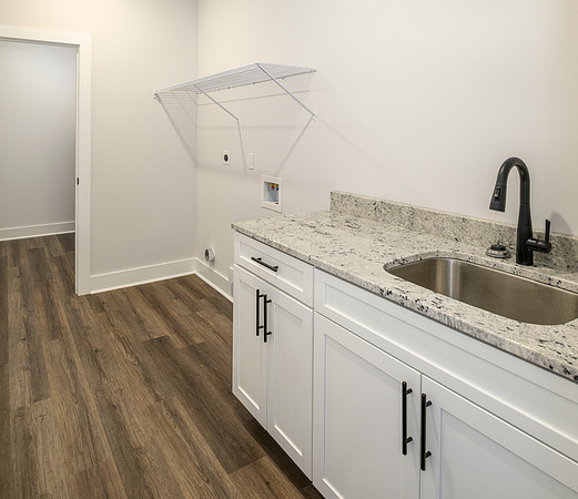135 Lockridge WEB-108