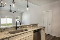 154 Lockridge WEB-113