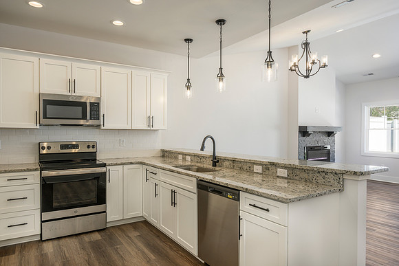 154 Lockridge WEB-112