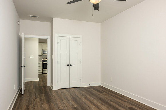 154 Lockridge WEB-114