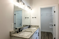 154 Lockridge WEB-119