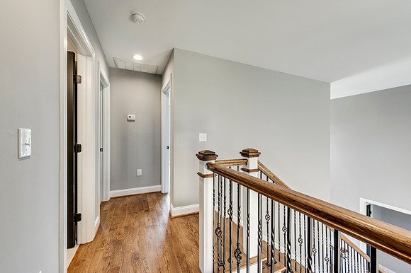 1087 Bradford Crossing WEB-161