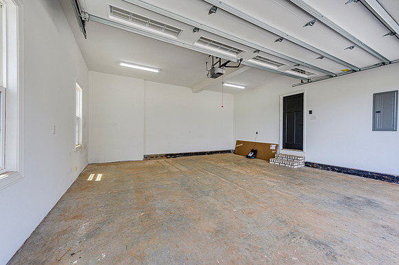 1087 Bradford Crossing WEB-172