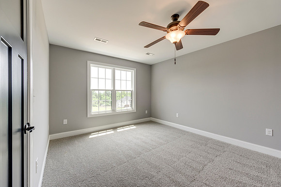 1087 Bradford Crossing WEB-170