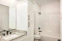 105 Lockridge WEB-210