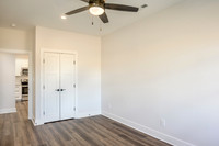 105 Lockridge WEB-214