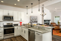 142 Lockridge WEB-112
