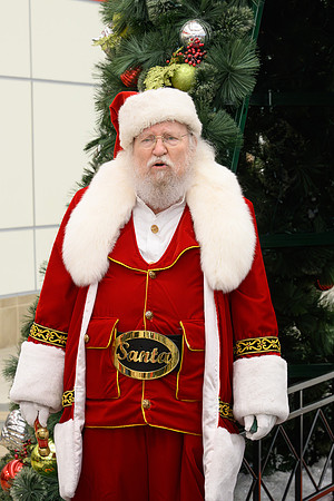 RR Santa-Tree Lighting PRINT-146