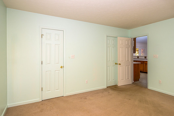 303 Somerset Pl WEB-139