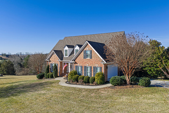 302 Longhill WEB-104