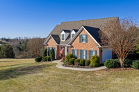 302 Longhill WEB-105
