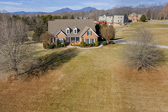 302 Longhill WEB-109