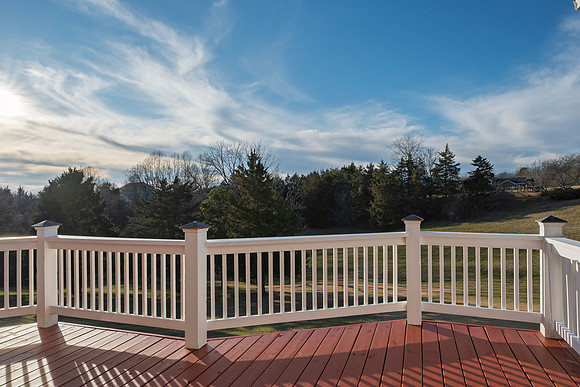 302 Longhill WEB-123