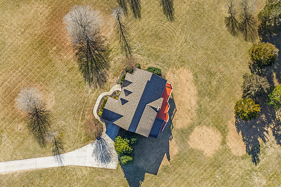 302 Longhill WEB-147