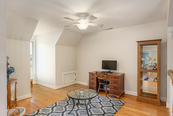302 Longhill WEB-169