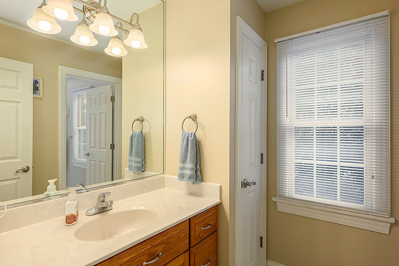 302 Longhill WEB-173