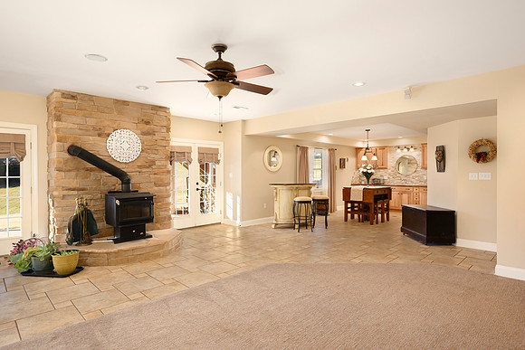 302 Longhill WEB-183