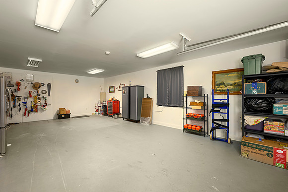 302 Longhill WEB-188